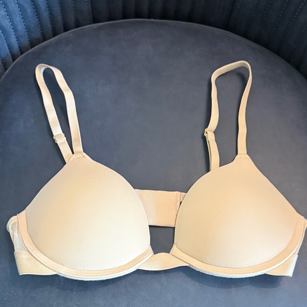 New Pepper “Lift Up” Tan Bra 34a